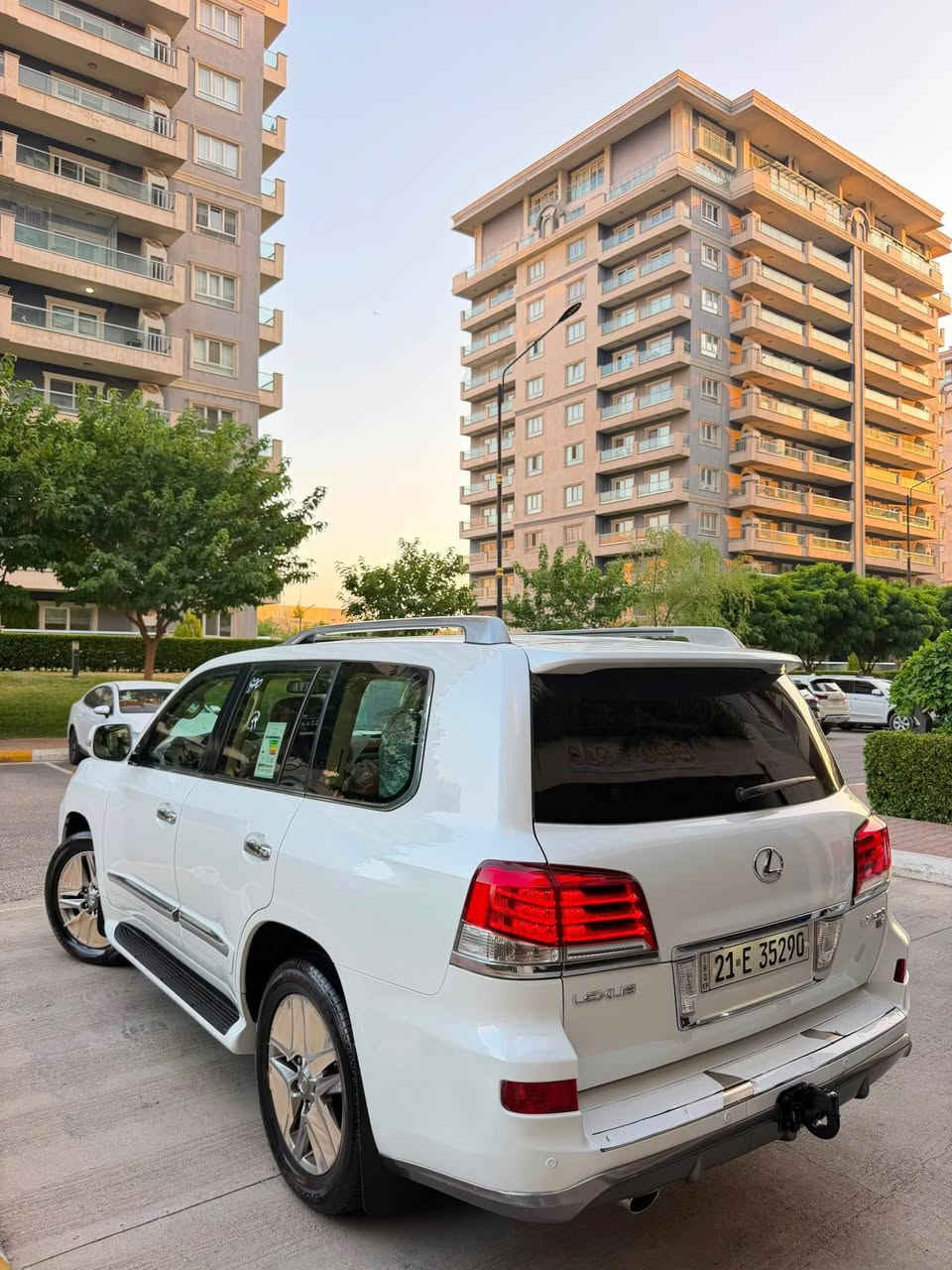‎‏Lexus LX sport  85,000 KM  2014
‎🔹لكزس 2014     (بریم) LX 570

‎🔹 مكفولة كفالة عامة من الدعامية إلى الدعامية 
‎بدون بارد  ،بدون رصعات ،بدون حتى شخط🔹
‎دعاميات هم بدون صبغ ،رمل مابي ،بقية كلها بشرط

‎🔹 داخل مشمش  بسمطين + +سماعة بيادي مجوود 
‎🔹 ماشيه 85 ألف 

‎       ‎  415$      📞*********** ره قم موبيل

‎ فول فول المواصفات 🔹
‎ بصمة➕ الانزلاق➕ورقة البيانات➕شغال كشن جلد و هيلتر 
‎الاحتلال➕راس ديفيد➕ 5 كاميرات  ➕ثلاجة➕زينون، جلد جاف  تدفئة شفط التبريد خزينة➕هواء مزدوج➕نظام ايكو سبورت,➕حساسية الديك المؤخرة  مرايات➕الفتحة➕باب خلفي جك➕رادار إمامي

‎محرك كير بشرط مامفتوح 🔹
‎سيارة حيل نظيفة كلشي عل بلاد لوك
‎سنوية زنكة كلشي جديد مدفوع لـ2029
‎باسمي السنوية بشرط تحويل و خرامة 
‎سيارة مابيـها دينار مصرف كامل من كل نواحي

‎نظافه ١٠٠٪؜ كامل سيرفس بدون نقص و بدون مصرف🔹
‎سياره مال بيت أي نقص مابيها 4 إطارات جديدة تحتها

‎نفسي يوم /تحويل و وكالة حاظر 
‎مكانك /داخل سليماني

‎📞*********** ره قم موبيل Singapore
