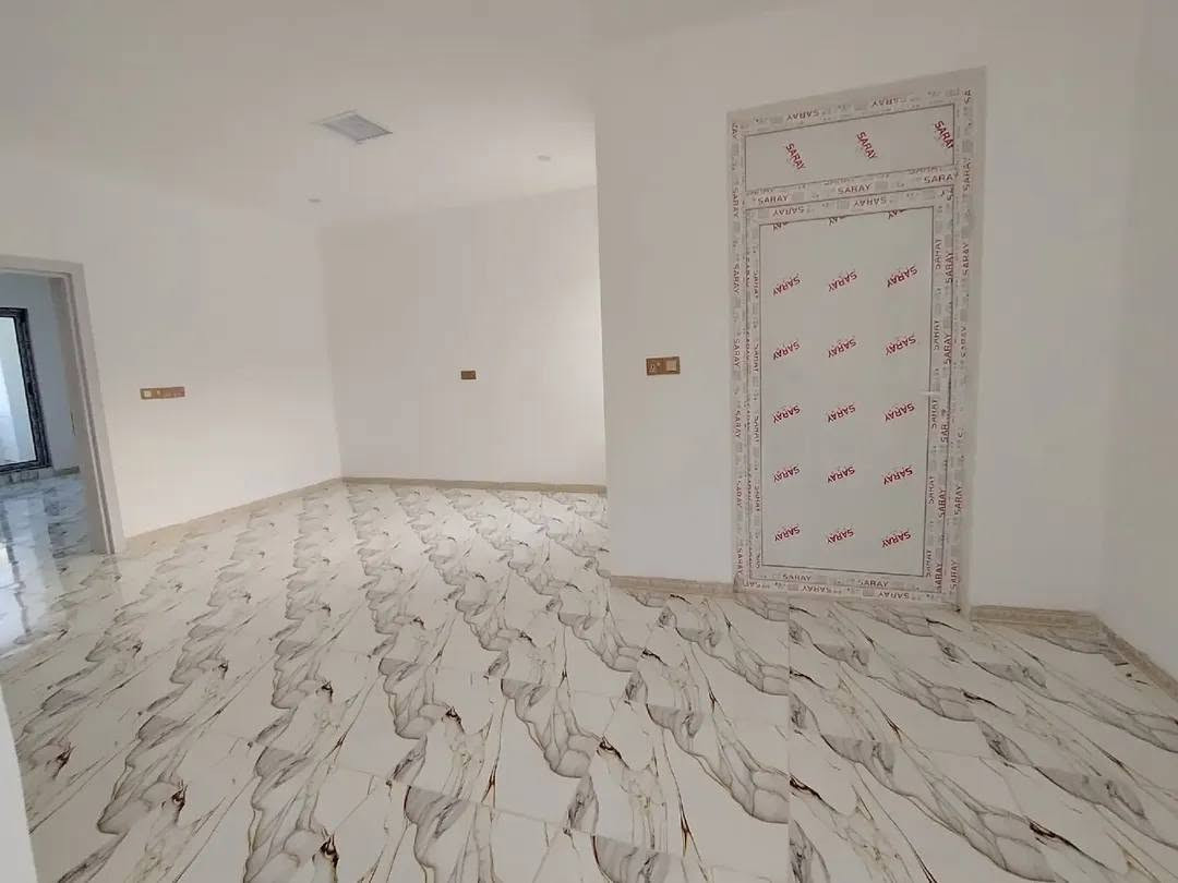 بيت ٢٠٠ متر حديث صفر للايجار
للشركات والمكاتب فقط طابقين ٤ غرف نوم وملحقاتها استلام موقع مميز جدا شارع ٣٠متر
براس دوميز قرب مول السلام
*********** واتساب تليكرام اتصال
*********** واتساب تليكرام اتصال
*********** واتساب تليكرام اتصال

نص مكتوب في الصور:
- ***********