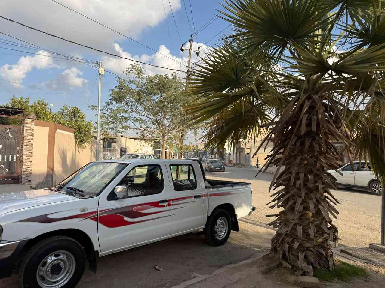 پیکاب نیسان ٢٠٠٦ ناو سوور چوار جام کارەبا دەبڵ گێج سویچ کۆنترۆڵ سەنەوی نوێیە هەتا نزیک ٢٠٣٠ بەناو خۆمەوەیە توندو تۆڵە تەقەوڕەقە بەشەرت گێڕ و مەکینە و تەبریت بەشەرت دەفتەری بەنزینی هەیە ڕەقەم هەولێرە ٤ تایەی لۆکی لەسەرە دینار مەسرەفی نییە ٢ چەمەلەغی بۆیاغە نمونەیە لەجوانی سعریشی ١٠٢ گەڵا و مەعمەلەیە برایانە . ئەگەر موشتەری نییت ماڵەکە مەشکێنە لەگەڵ ڕێزم

***********
