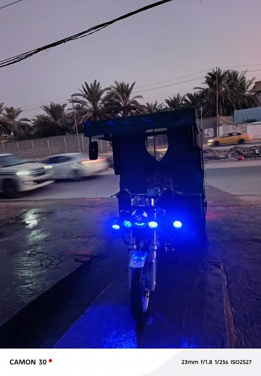 --  ستوته --
موديل 23 اوراق اصولي كفاله محرك كير ما مفتوح ابد و ما متعوبه ستوته مدوشمه مع مساطب للخطوط الطلبه سعرها (3 ملايين) وبيها مجال
 ***********
محمد شاكر الحسناوي

نص مكتوب في الصور:
- CAMON 30
- 23mm f/1.8 1/25s ISO2450
- CAMON 30 23mm f/1.8 1/25s ISO2527
- CAMON 30 • 23mm f/1.8 1/20s ISO2932
- CAMON 30  23mm f/1.8 1/33s ISO1109
- CAMON 30 •
- 23mm f/1.8 1/20s ISO3556