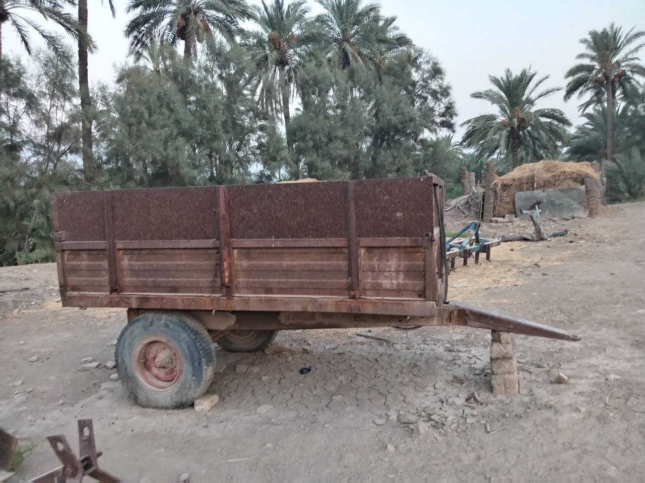 سلام عليكم عربانه تركيه طابقين بدي جديد تخم تاير جديد بول برين الشركه مامفتوح المكان بابل ناحيةالنيل اي استفسار الاتصال ع الرقم ***********
