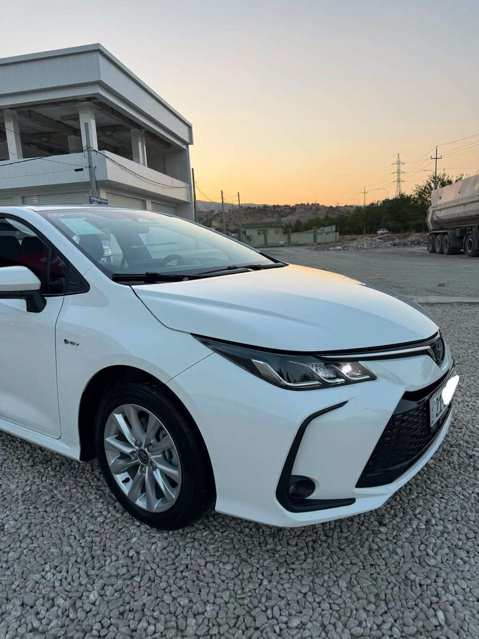 Toyota Crollah 2025 HEV🪬
🧨🔥9 هەزار کیلۆمەتر ڕۆشتووە بە سفری خۆم ڕامکێشاوە
بەناوی خۆمەوەیە نووکتەو پەڵەی نیە بە شەرتی هەزار سۆنەر
خاڵی پێوە نیە وەک سفرە یەک دەستە ٢٠٢٥ 🔥🧨
***********
***********
