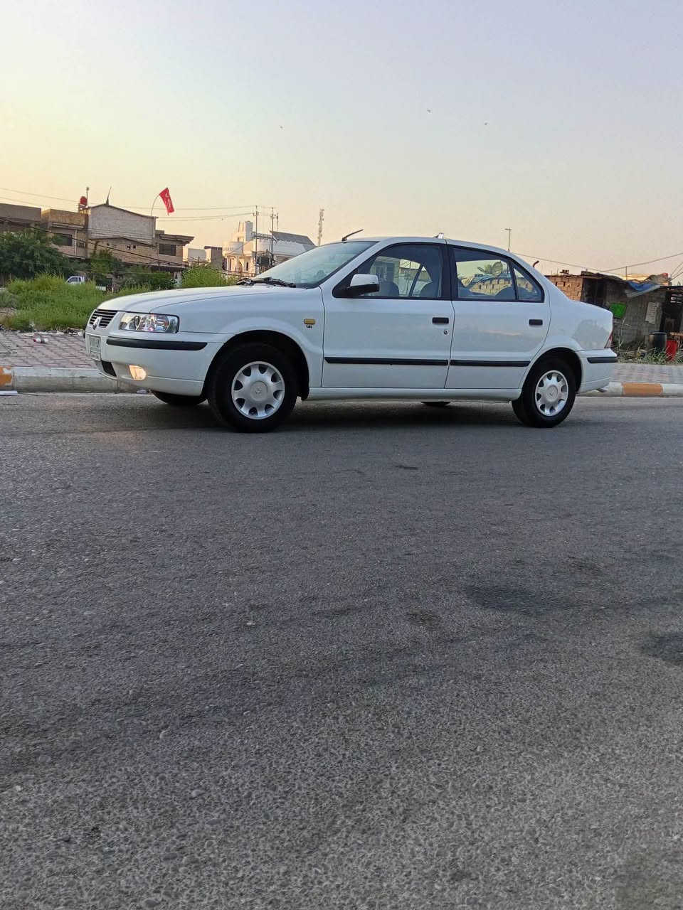 سمند للبيع 2011
داخل اسود 
كير مكينة كفالة 
تايرات نظاف  
لاصبغ ولا تعمير 
***********.  ا
لناصرية 
الصالحية
اذا عندك مراوس عادي

