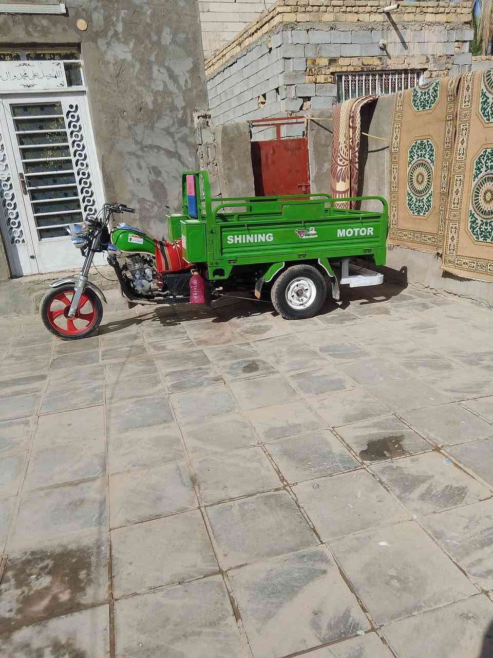 سلام عليكم ستوته البيع جمره فحل موديل 21 طالعه 22 مكفول كفاله عامه رقم وسنويه نجف وسنويه 29 مكاني نجف أبو صخير حيره شراي يتصل ويدلل *********** سعر 2100 بيه مجال الشراي
