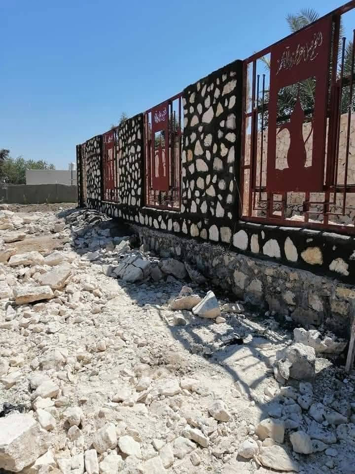 لبناء الحجر والتغليف الممرات بناء بيوت والاسيجه كرسته وعمل الاستفسار عل رقم *********** أو مراسله الصفحه وبناء بل الاسمنت نقد أو قسط
