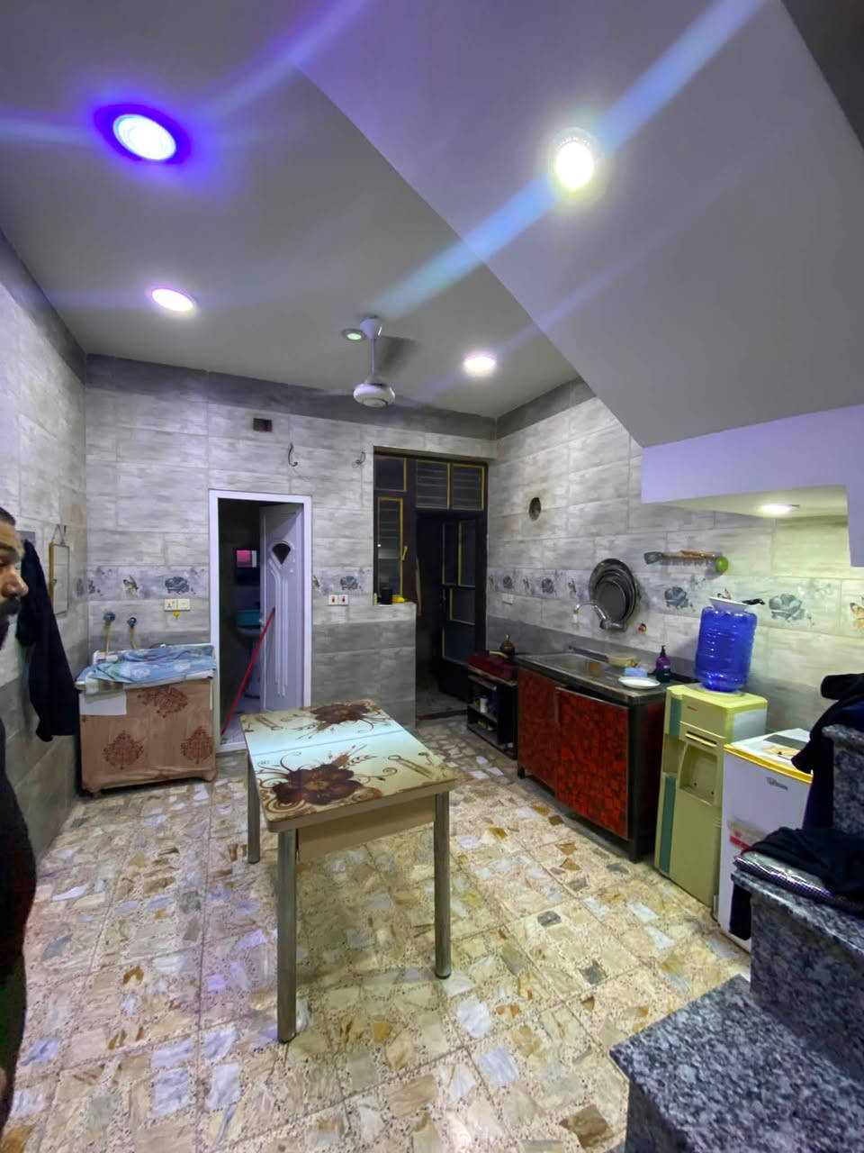 🔥🏡 للإيجار في السيدية – مربع الاقتصاديين 🏡🔥
📐 مساحة 50م

✨ دار سكني مرتب ومناسب للعوائل

🔹 غرفتين نوم 🛏️

🔹 صالة مريحة 🛋️

🔹 مطبخ 🍳

🔹 خدمات صحية 🚿

💰 السعر: 750 ألف دينار فقط

📞 للاستفسار والحجز:

***********

 #للايجار #السيدية #مربع_الاقتصاديين #عقارات_السيدية #عقارات_بغدا
