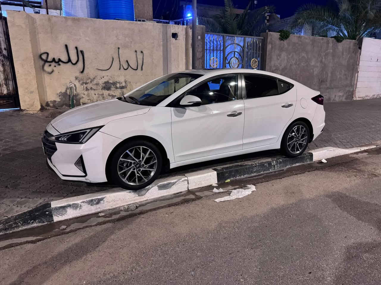 سياره النترا 19خليجيه فول عدا البصمه رقم أربيل محرك 2000دووش السعر عالخاص العنوان البصره 
***********
رجاءآ مو شراي لاتكسر سعر ه
