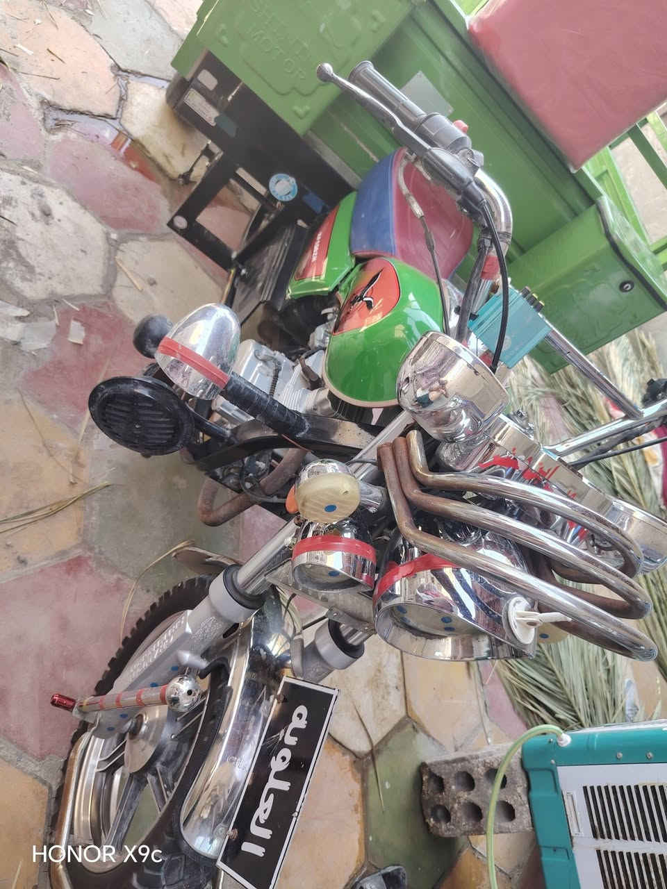 ستوته 23 مقفوله اوراقه وركبه ستوته نظيفه ***********
