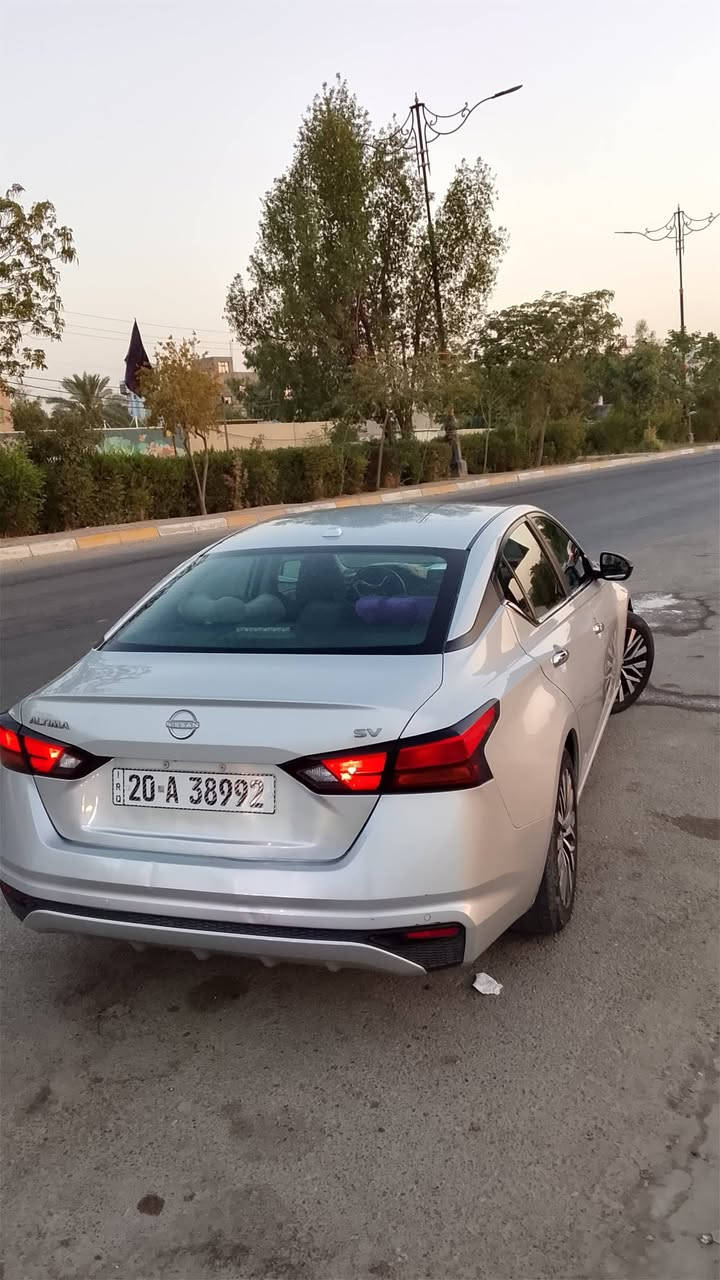 سياره التيما  موديل 2024 وقم ديالى السياره وارد اميركي جاملغ بنيد ، بدون فتحه سعر 150$ مكان سياره ديالى بعقوبه رقم التلفون ***********
