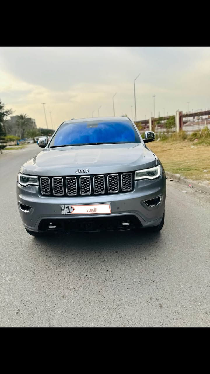 جيب اوفرلاند 2020
اللون: سلفر
عداد المسافات ١٠٠ الف كيلو منر 
المواصفات:   اوفرلاند فول مواصفات 1/1 
6سلندر محرك(3600)
بصمة
بانوراما
كراسي جلد اصلي مكلي ختم اوفرلاند
كراسي اثنين كهرباء
كراسي(تدفئة+تبريد)
كراسي خزن(ميموري)
كراسي خلفية تدفئة
داخل بيجي
دشبول خياط
تشغيل عن بعد
جكات
#شاشة_امامية_كبيرة_لمس_حراري(11 inch)_الجديدة_كليا
#نظام_خرائط(نظام ملاحة)_Navigation
#نظام_زاوية_التوجيه
#نظام_حالة_النقل
#نظام_اتزان_السيارة
#جهاز_مساعد_بالقياس
#نظام_مستشعر_صف_المركبة
#تعليق_تلقائي_للدخول/الخروج
#عرض_رسائل_نظام_التعليق
#نمط_تبديل_العجلات
#نمط_النقل
#نمط_محاذاة_العجلات
كامرة خلفية دوارة اصلية
شاشة عرض الاعطال
صندوك كهرباء
استيرن كهرباء
استيرن تدفئة
شفتات كير بالاستيرن
فول تحكم استيرن (جهتين امامي+جهتين خلفي)
#رادار_خلفي
#رادارات_جانبية
نظام إطفاء المحرك فقط عند الوقوف واعادة تغشيل المحرك عند المشي AUTO START
نظام تزحلق
فور ويل 4X4
متعدد أنظمة القيادة (ثلجي, رمالي,طيني,صخري)
دبل كير(عادي+اوتوماتيك)
ناقل حركة 8 نمر
نظام سبورت دكمة
نضام اقتصادي ECO
دبل حساس(امامي+خلفي)
#ماسحات_جام_امامية_تعمل_تلقائيا_عند_ملامستها_للمطر
#شباك_خلية_كروم
#نقطة_عمياء
#نظام_تنبيه_للنقطة_العمياء
مري كهرباء (شفط) AUTO
#مري_قلاب
#مري_جانبي_تدفئة
#مرايا_جانبية_حساسة_للضباب_تعمل__الحاجة
#ويل_20
حادثها جاملغ وبنيد وملاحضه مبدل بساتم ورنكات ٢٠١٤ 
 240وبيها مجال بسيط  للاستفسار ***********

نص مكتوب في الصور:
- الأربعاء