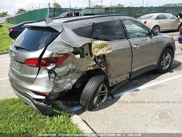 للبيع سنتافي 2017 وارد أمريكي الحادث موضح بالصورة 🇺🇸
🔹 مكينة 2.4 GDI
🔹 3 أنظمة قيادة
🔹 مانع انزلاق وثبات
🔹 مثبت سرعة
🔹 قير أوتوماتيك
🔹 السيارة نظيفة وجاهزة للاستخدام

📍 الموقع:بغداد المحمودية 
💰 السعر: 146 وبية مجال بسيط
📞 للتواصل: ***********
