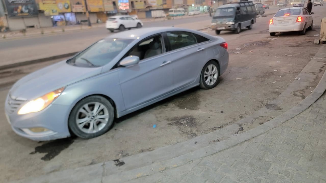 السلام عليكم سوناته موديل ١٢ وارد أمريكي بيع سريع  بيه رشات خفيفه السعر 73 مجاله بصيط  مكاني بالحله تحويل مباشر بسمك  ***********
