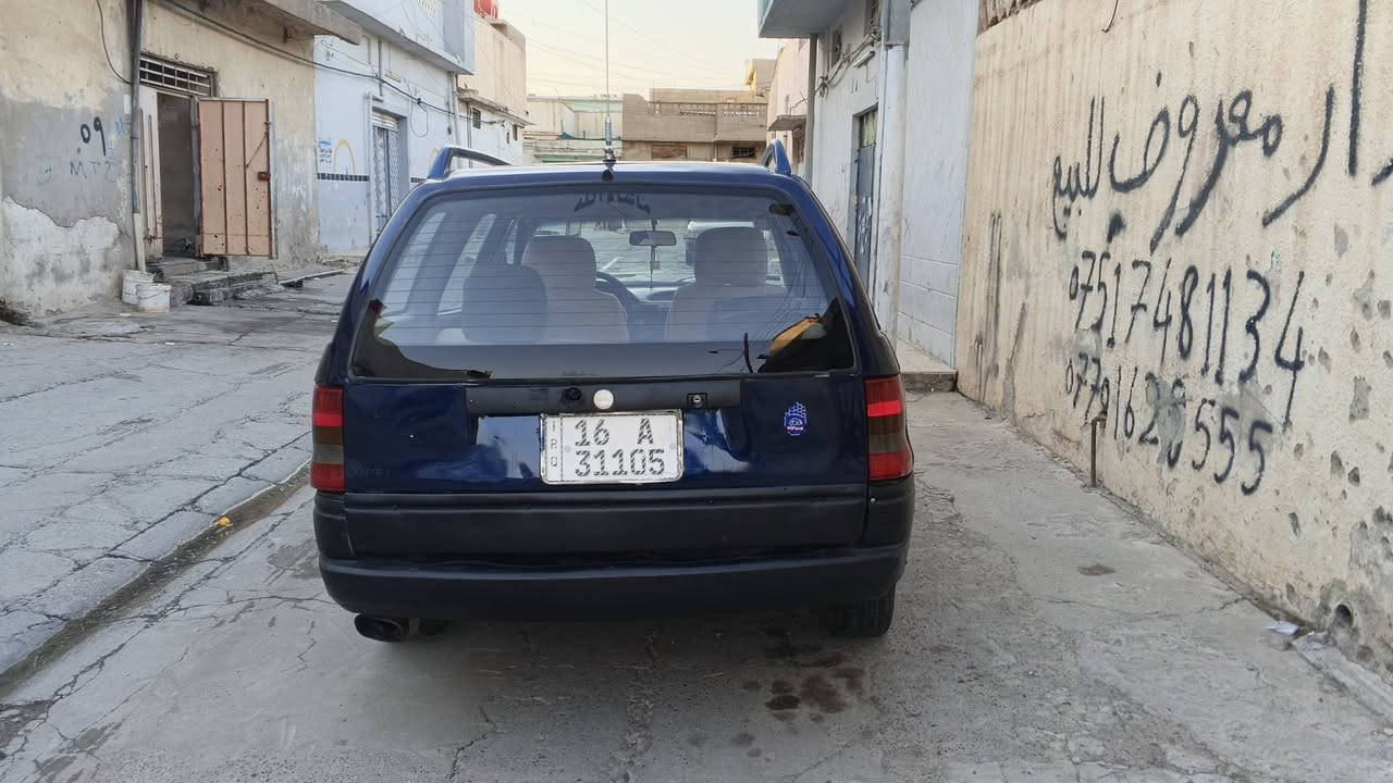 اوبل استرا للبيع موديل 92 كير محرك شرط كهربائيات شرط حداديتها شرط رقم انجليزي سنويه 28 رقم قادسيه عنوان موصل هذا رقمي اتصل وبيك خير وتدلل ***********
