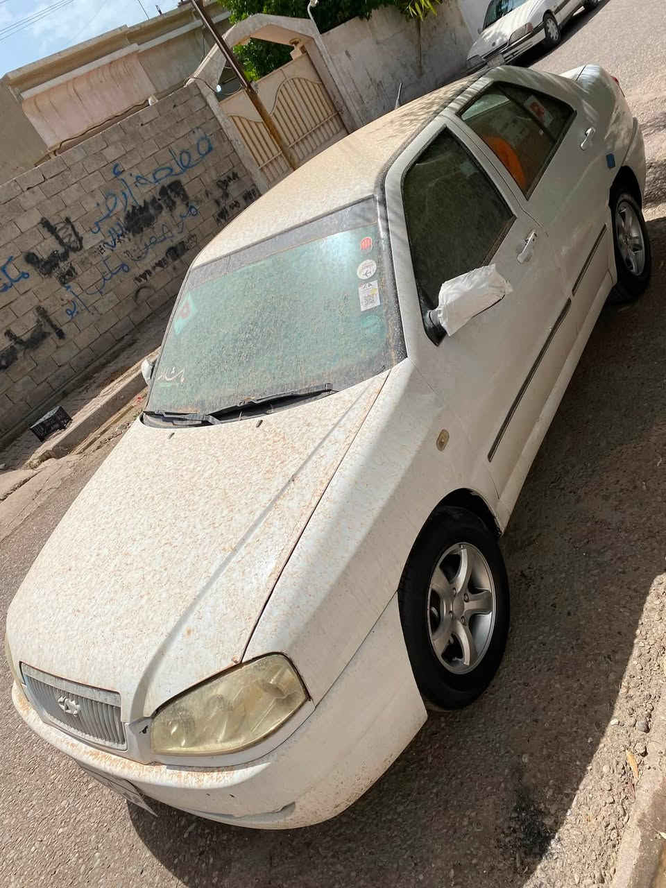 سلام عليكم عندي شيريكيون موديل2013تبريد بارد وتدفئه سياره مال بيت نضيف دفتر بنزين بي 4تايرات جديد سياره بسمي شرط تحويل رقم اربيل حته مراوسه هم يرهم شي نظيف سعر43بيم مجال ***********
