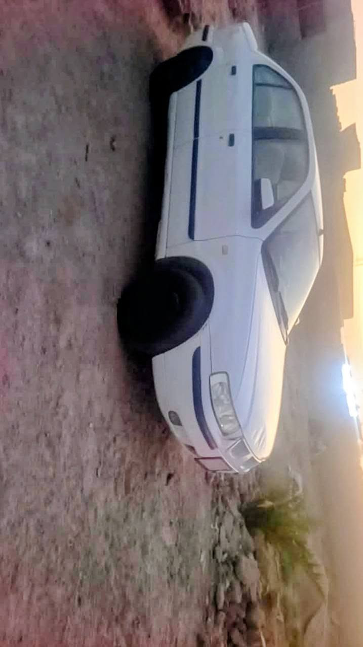 سلام عليكم سمند للبيع موديل 2011كفاله عامه محرك وكير وتبريد خير من الله وحدديه جديده سياره نضيفه كلش رقم نجف تحويل مباشر  ومكان نجف للاستفسار ***********
