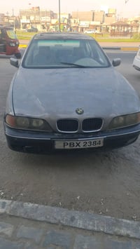 سيارة BMW صقر للبيع رقم بصرة موديل ١٩٩٧ على وضعها مكينة محورة ٣٠٠٠ سعر...