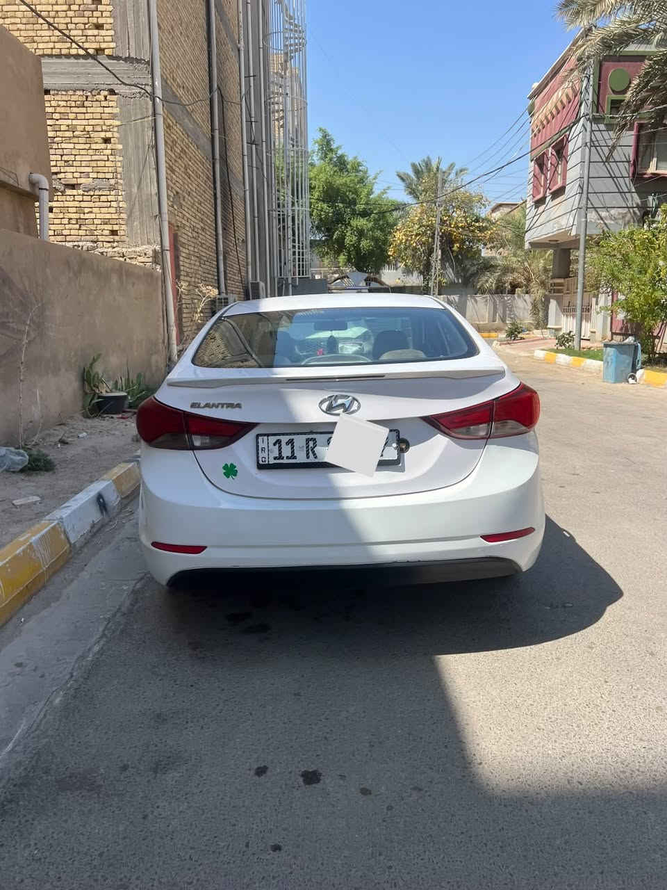 فول مواصفات عدا البصمه
فتحة سقف 
كشنات جلد 
تحكمات ستيرن كاملة 
مثبت سرعه 
يدات نيكل 
سيارة نضيفة جدا 
مكينة وكير مكفولات 
مكينة 1800 حدادية وتبريد كفاله 
بيها صبغ جاملغ امامي وشبر من البنيد وطخه خفيفه جدا بين الباب والجاملغ الخلفي 
السعر 110 وبيها مجال مكان السياره الناصرية 
للاستفسار ***********
