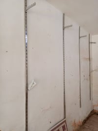 حمالات رفوف • حمالات ملابس
