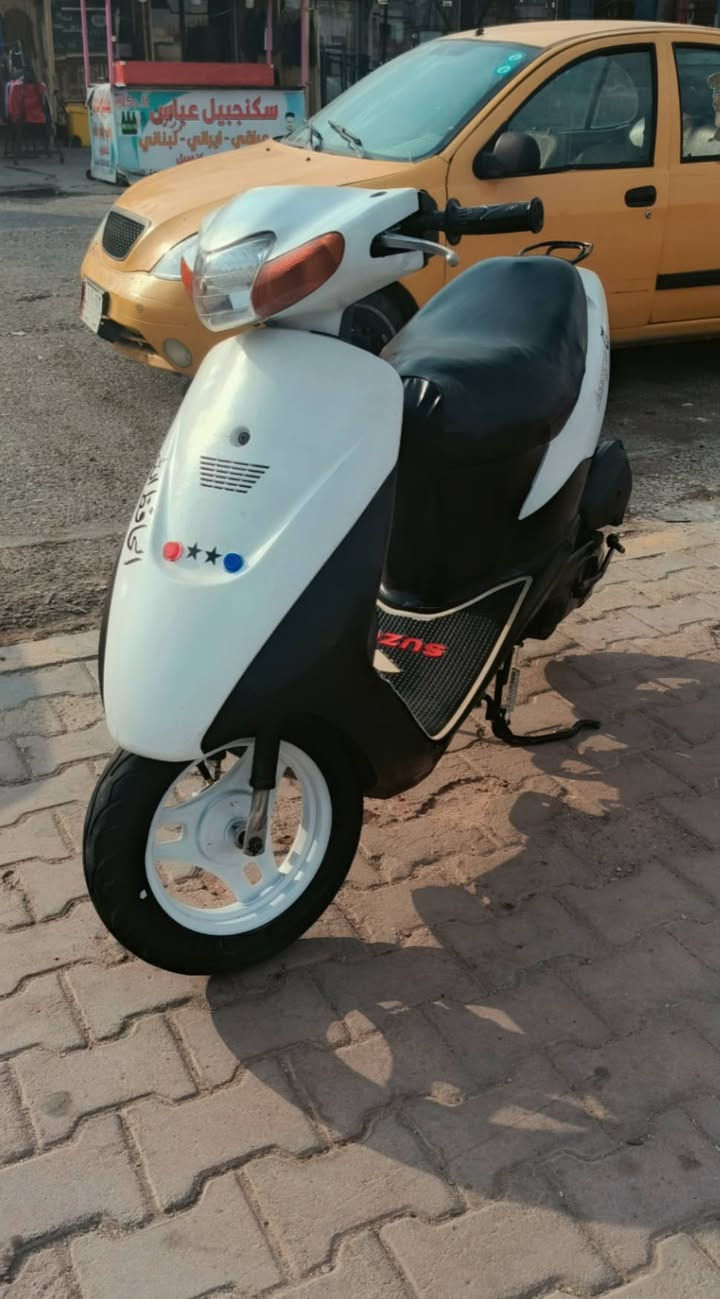 سوزوكي • رياضي • نضيفه