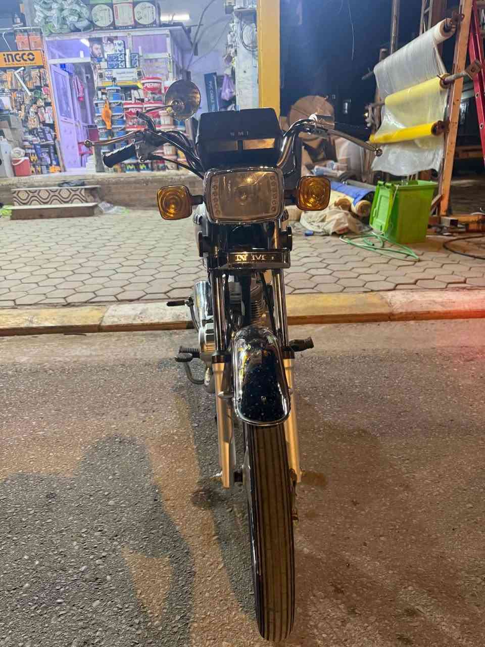 سلام عليكم اربعه كير موديل 22 نامه اصلي نضافه نفس البصوره النتصال عله هاذه الرقم ***********
