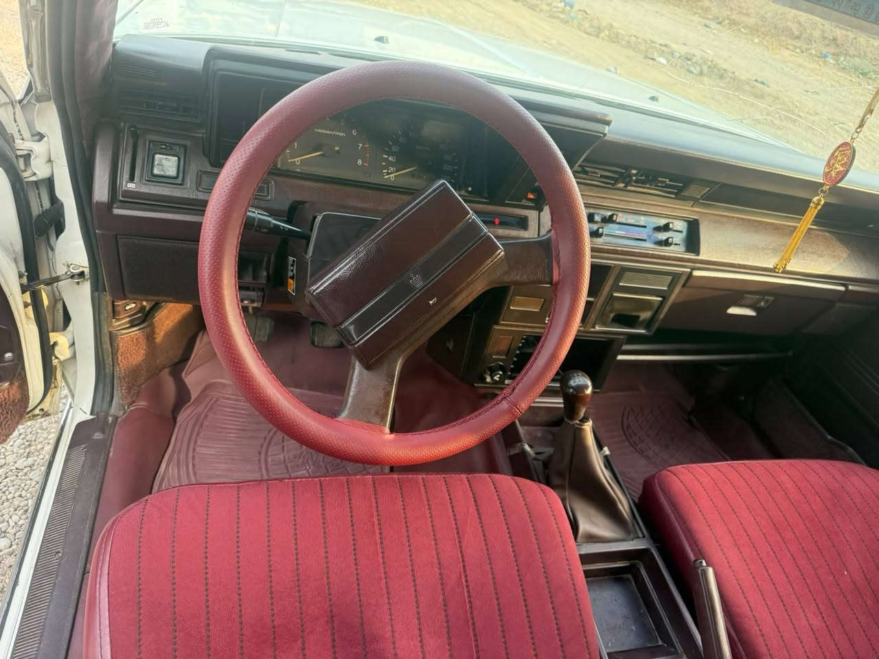 محرك وكير • بدون صبغ • ١٩٨٥