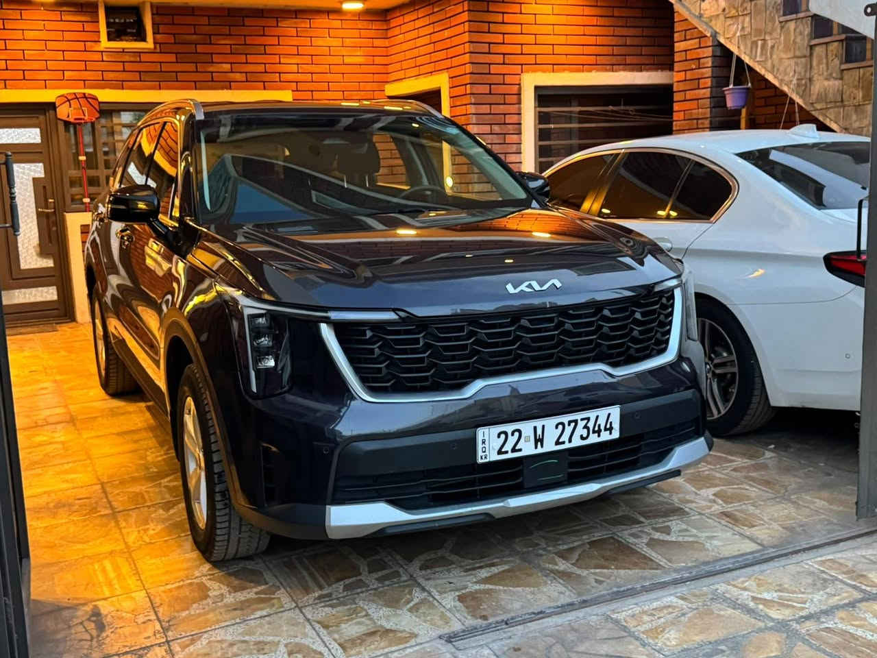 🔥 كيا سورنتو 2025 | Kia Sorento 4X | وارد أمريكي 🇺🇸

💰 السعر: 249 ورقة
📍 العنوان: بغداد – الدورة – شارع أبو طيارة
📞 للاستفسار: ***********

🚘 أنظف سيارة كيا سورنتو وارد أمريكي بالسوق!

إذا تبحث عن النظافة الحقيقية والمواصفات المميزة، هاي السورنتو تجمعلك كلشي تتمناه بسيارة عائلية حديثة.

✨ نظافتها نفس الزيرو، وحالة استثنائية تستحق المشاهدة!

المواصفات والتفاصيل:

▪️ الموديل: 2025
▪️ وارد أمريكي 🇺🇸
▪️ الفئة: 4X
▪️ دفع رباعي (4WD – Four Wheel Drive)
▪️ محرك 2500 سي سي
▪️ عداد المسافة 16 ألف ميل فقط
▪️ 7 راكب، مناسبة للعائلة
▪️ مكفولة كفالة عامة
▪️ تعديل PDR بمكان واحد فقط
▪️ تشغيل عن بُعد (Remote Start)
▪️ بصمة تشغيل ودخول ذكي
▪️ رادارات 360 درجة
▪️ كاميرا خلفية
▪️ إنارة LED أمامية وخلفية
▪️ مقاعد كهربائية
▪️ مقاعد أمامية مدفأة (Heated Seats)
▪️ شاشة إلكترونية متصلة وعصرية
▪️ أنماط قيادة متعددة (Drive Modes)
▪️ تصميم حديث ومساحة داخلية واسعة

💎 شنو يميزها؟

✅ نظافة نفس الزيرو
✅ من أنظف سيارات السورنتو الوارد الأمريكي
✅ تعديل PDR بمكان واحد فقط
✅ رقم أربيل باسمي الشخصي
✅ مواصفات عائلية متكاملة وموديل حديث

🔥 السعر: 249 ورقة فقط

📍 بغداد – الدورة – شارع أبو طيارة
📲 للاستفسار والتواصل ***********

Kia Sorento 2025 — النظافة، الفخامة، والمواصفات كلها بسيارة وحدة.

📌 السيارة تستحق المشاهدة، والمعاينة خير برهان. بغداد, العراق
