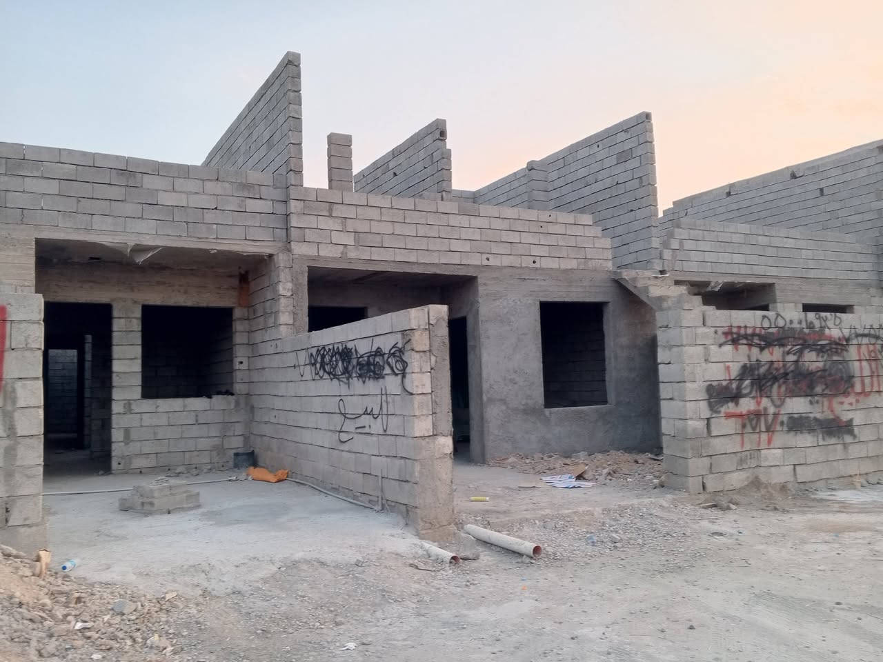 هيكل للبيع كركوك منطقه حمزلي مقابيل كراج بغداد خلف التجاري مساحه 150 واجهيه 7:30 ارض زراعي
هيكل للبيع كركوك منطقه حمزلي مقابيل كراج بغداد خلف التجاري مساحه 150 واجهيه 7:30 ارض زراعي
***********
