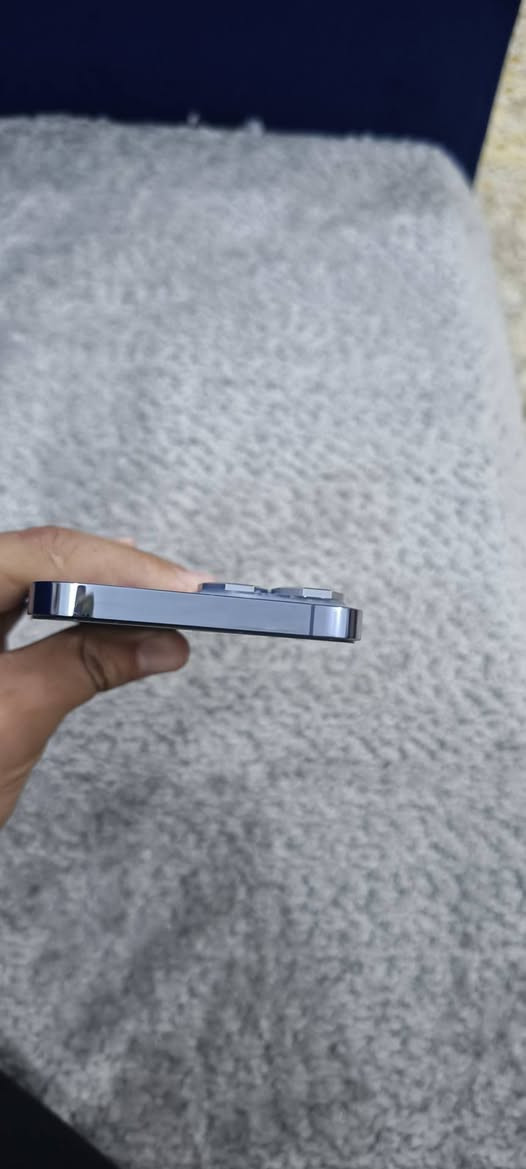 السلام عليكم
13 برو ماكس 
ذ512 
بطارية 94%🔋
جهاز نضافة عالية جداً
مكفول مامبدل اي قطعه وتر بروف 
جهاز تأخذه عله الفحص. 
 📍مكاني بغداد المحمودية 
📞رقم الهاتف ***********

نص مكتوب في الصور:
- ١٢:٥٥
- حالة البطارية والشحن
- كما هو الحال مع البطاريات القابلة لإعادة الشحن، بطارية الهاتف قابلة للاستهلاك وتصبح أقل فاعلية مع الوقت. معرفة المزيد...
- الحد الأقصى للقدرة
- ٩٤٪
- هذا قياس لقدرة البطارية مقارنة بقدرتها عندما كانت جديدة. قد تتسبب القدرة المنخفضة بتقليل ساعات الاستخدام بين عملية الشحن والأخرى.
- أقصى قدرة للأداء
- ستساعد الأنظمة المضمنة في النظام والمكونات في تخفيف آثار الأداء التي قد تلاحظها أثناء التقدم الكيميائي في عمر بطارية iPhone.
- شحن البطارية المحسن
- للحد من استنزاف عمر البطارية، يتعلم الـ iPhone من عادات الشحن اليومية، بحيث ينتظر ولا يتجاوز ٨٠٪ حتى يحين موعد حاجتك إلى استخدامه.
- حول
- الاسم
- م.أ.ابوفليحه
- إصدار iOS
- 26.6.1 >
- اسم الطراز
- iPhone 13 Pro Max
- رقم الطراز
- MLL03LL/A
- الرقم التسلسلي
- P63QDFHJ6G
- انتهت صلاحية التغطية
- الأغاني
- الفيديوهات
- ٢٨
- الصور
- ٧٨٣
- التطبيقات
- ۸
- السعة
- ٥١٢ غ.ب.
- متوفرة
- ٤٨٤,٤٤ غ.ب.
- عنوان Wi-Fi
- DC:53:92:0C:8A:4C
