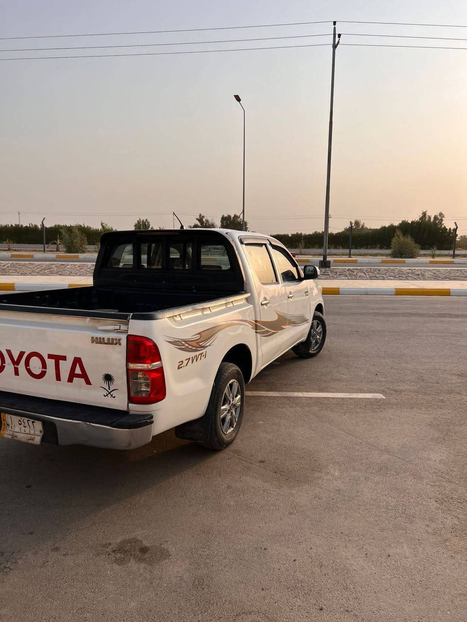 🚗 للبيع فلاونزه 2012 — جاهزة للشغل والسفر
🔹 المحرك: 2700 سي سي، 4 سلندر
🔹 الدفع: عادي
🔹 القير: أوتوماتيك
🔹 العداد: 390 ألف كم
🔹 اللون: أبيض 🤍
🔹 حالة المكينة والقير: جيدة
🔹 التبريد: دَفّة جديدة ❄️
🔹 التايرات: جديدة 🛞
🔹 الصبغ: موضح بالسونار
🔹 رقم السيارة: مثنّى
📍 الموقع: الكوت — ناحية الدبوني
💰 السعر: 155$قابل للتفاوض للجادين
📞 للاستفسار والاتصال: ***********
🔥 السيارة جاهزة وبحالة جيدة، والبيع للجادين فقط.
