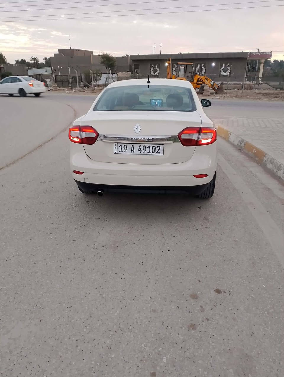 رينو  ٢٠١٦ 
كفالة عامة ، بأسمي سنوية لل ٢٨
مكاني الديوانية 
 ***********
