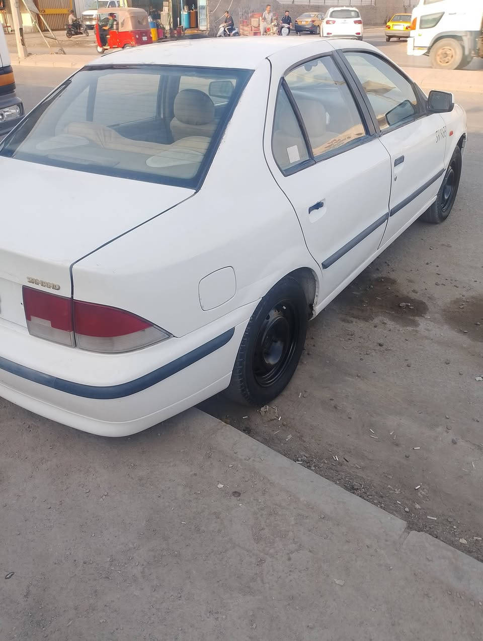 سلام عليكم سمند موديل 11 سنويه نافذه 21 شاشه ومكينه وكير وحداديه وتخم تاير سياره جاهزه خير من الله بيها الدوس والهلالات معمرهن فقط السعر 30 او مراوس ميسان حي الوحده ***********
