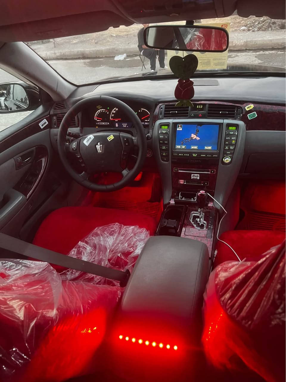 سه رهتا بهناوى خواى گەورە toyota crawn 2005 موس 
*********** وەتس ئەپیلە سەرە شوێن هەڵەبجەی  شەهید  ڕۆیاڵ کراوە بەسپۆڕت   نرخ /61
 گۆڕینەوەش ئەکەم بە سەقەر یان جاوبرۆ 
سه قفى شەشەی  كێڕو مه كينه بەشەرت 182 بێدوکەڵ سەیارەکە هی ماڵی خۆمە کۆدی هەیە بەناوی خۆمەوەیە 
كامل كامل مه سروف كراوه هايدروليكى گێڕ و 
رۆنى مەكينەی  تازه گۆڕیومە 4 تایەی نوێو ویلی دنگەی له ژێرە بەنسی تازەیە  ته بريدى له جێگە ئيشى پێبکە  2 دودوگمە ناو ره ساسى ساج سور گڵۆپی ناو گێچی  ئيشناكات بێدەعمو لێدروو بێتەقەو ڕەقە  لۆک لۆکە  سه ياره كه حلبجة, السليمانية
