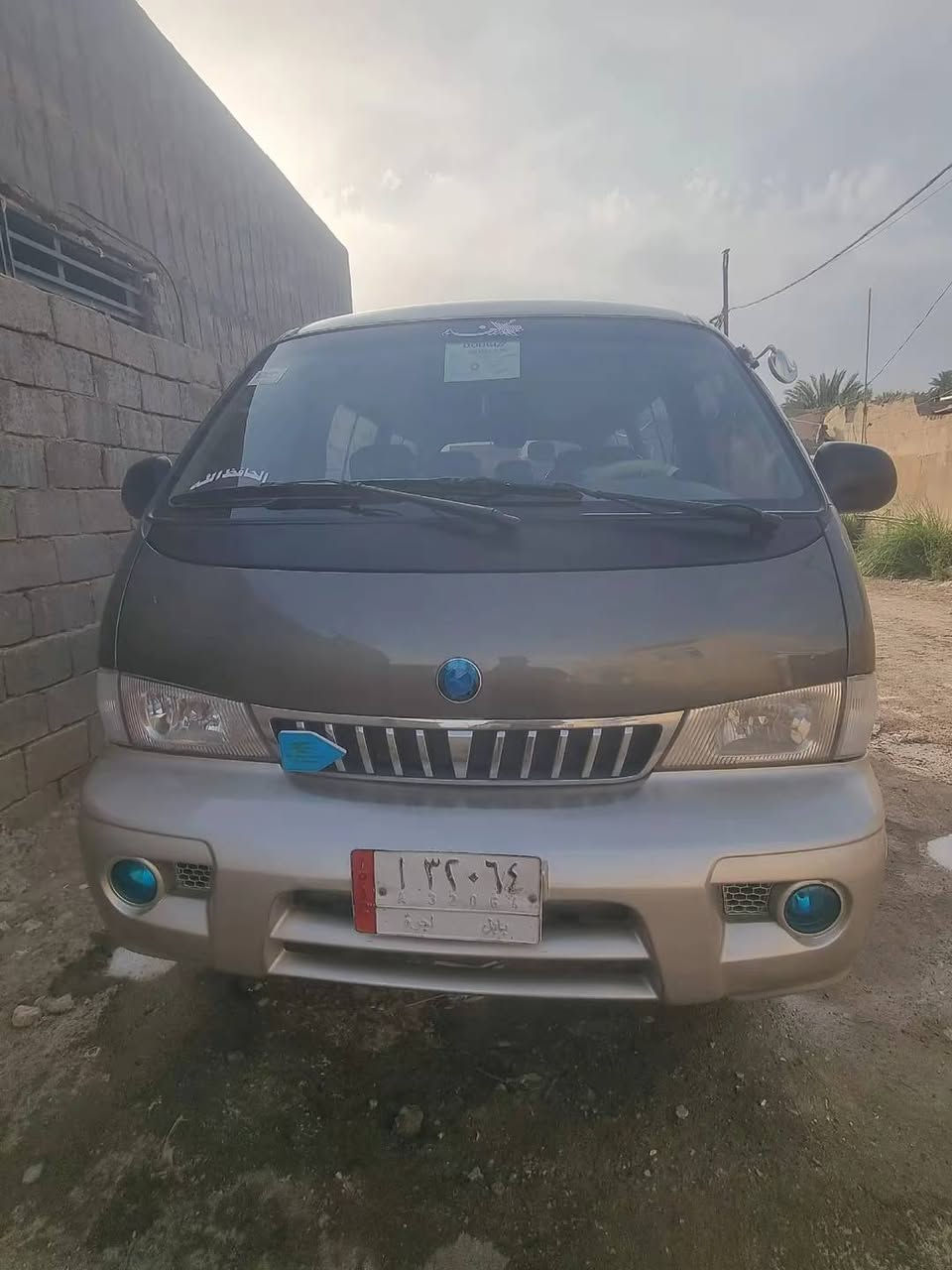 موديل 2000 رقم بابل مكينه كير اكسل حداديه تخم تأير جديد شواصي جديد واحد معمر الأيمن بيها صبغ ربع وجنطه المكان حله عوفي السعر 93 $ 
***********
***********
