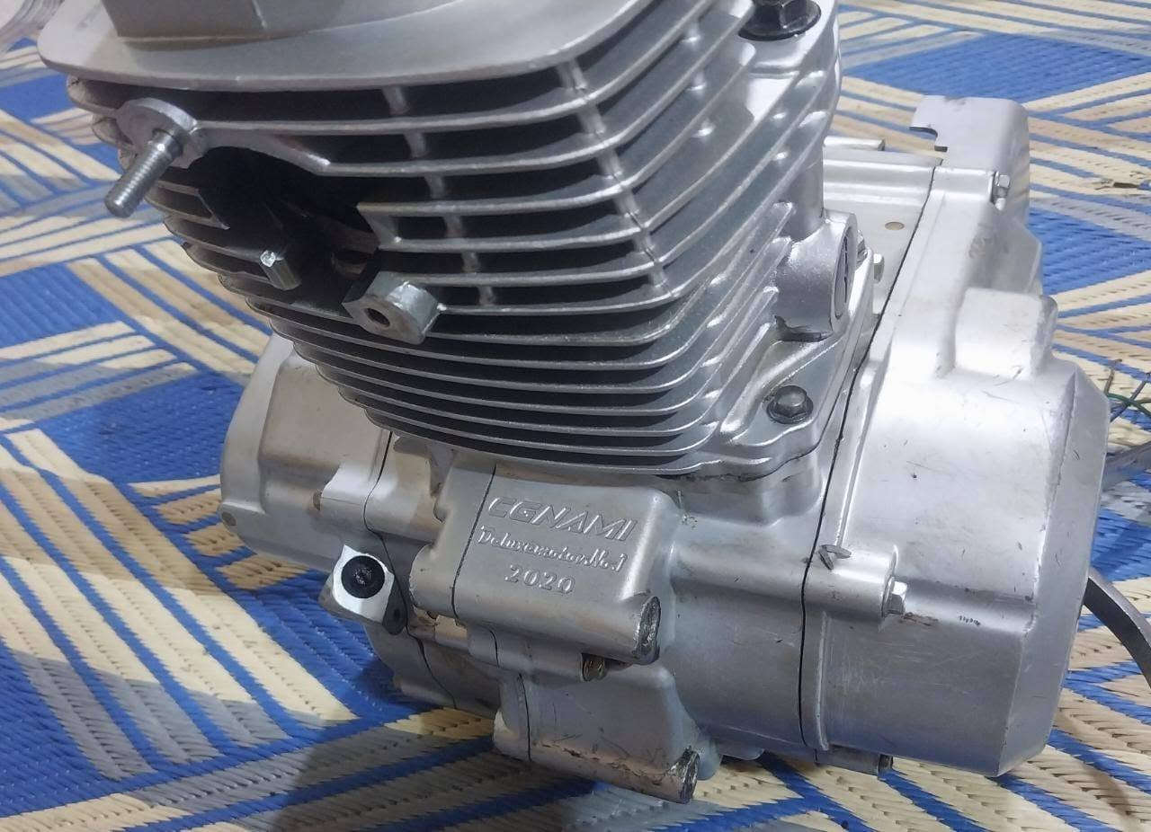 مكينه للبيع نضيفه لا دخن ولا تبخير مكينه حلوه CGسيجي نامه سعر ١٧٥ وبيها مجال للطيبين هاذ رقمي ***********وخادم

