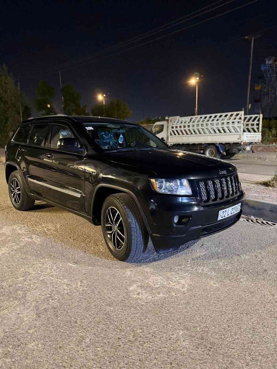 جيب لاريدو 2012 وارد امريكي V6 كفاله عامة ماعده دخه بل جاملغ لخلفي ومكحله بل كات وبل جاملغ امامي  موصفات فور ويل دبل اكسل مري كلاب تبريد تدفئه تدفئه بل مرايات شاشه جبيره ويل مال 2019 لسبير مالته مانازلل ابدد سياره كير ميكنه خير من الله وياه لايت زنون مانع نزلاق سعره 175 وبيه مجال 
العنوان كوت واسط الرقم ***********
