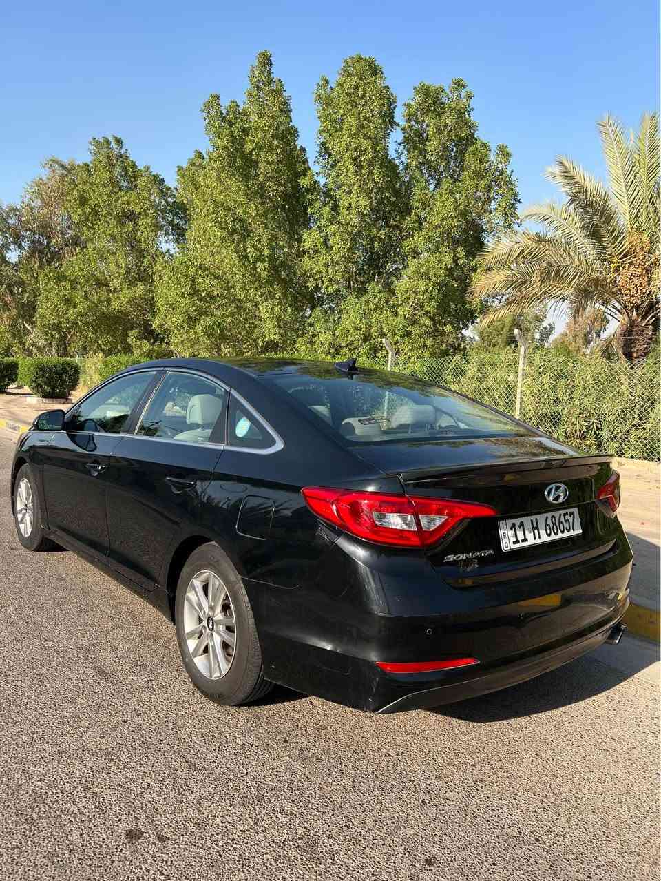سوناتا 2017 بدون ايرباك
رقم بغداد باسمي 
قطعه وحده جاملغ خلفي  صبغ فقط 
مكينه 2400 
ماشيه 120 
جاهزه ونضيفه كلش تخم تاير قبل سبوع 
مكاني بغداد 
سعرهه 117
رقمي *********** بغداد, العراق
