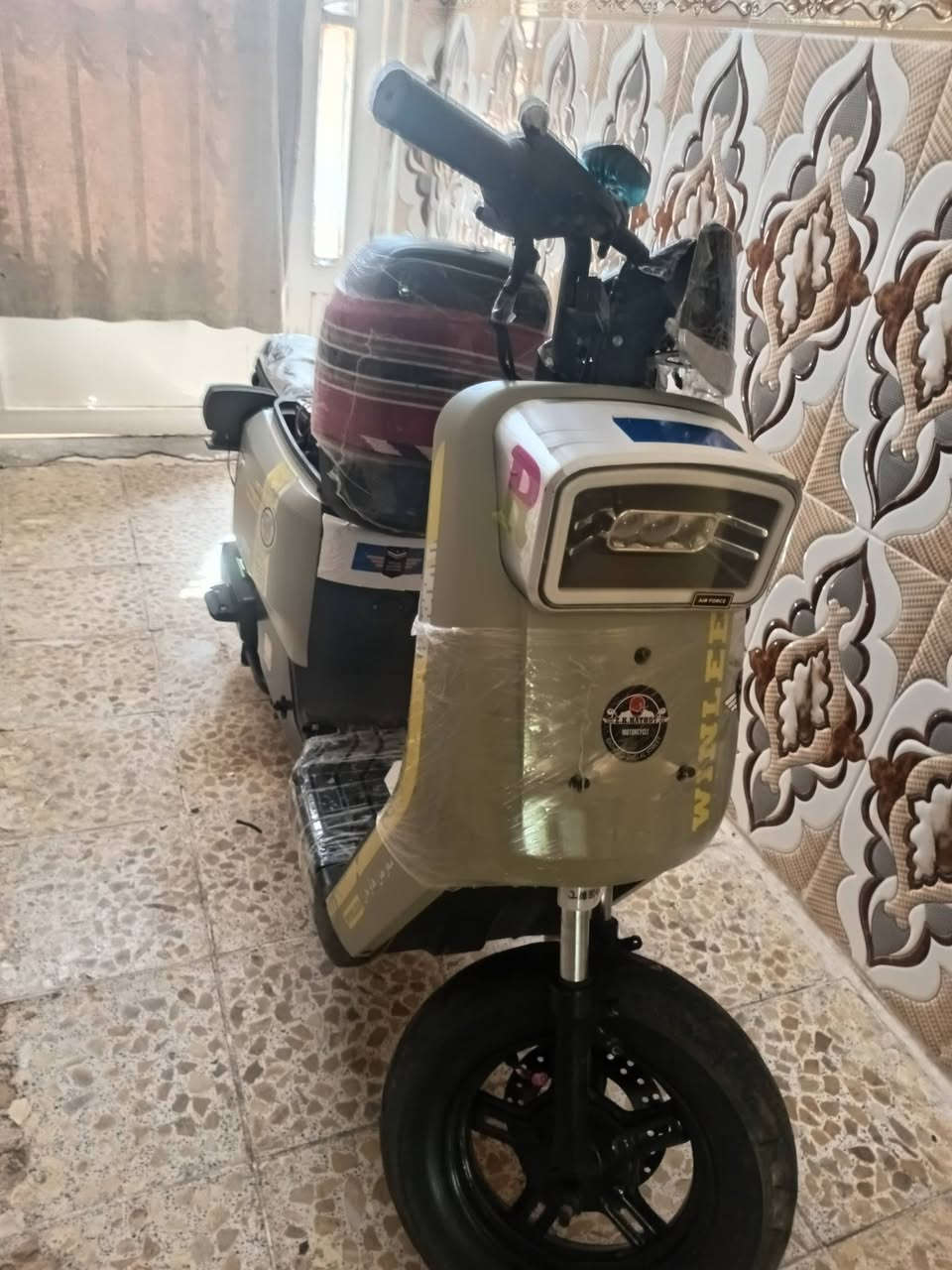 سلام عليكم دراجه شحن للبيع R7 دراجه نضيفه 

لايت عالي ناصي 

بريك هايدروليك 
درجه حلوه 
السعر 350وبيها مجال قليل

المكان نجف 
***********بي واتساب راسلني وبك خير وتدلل
