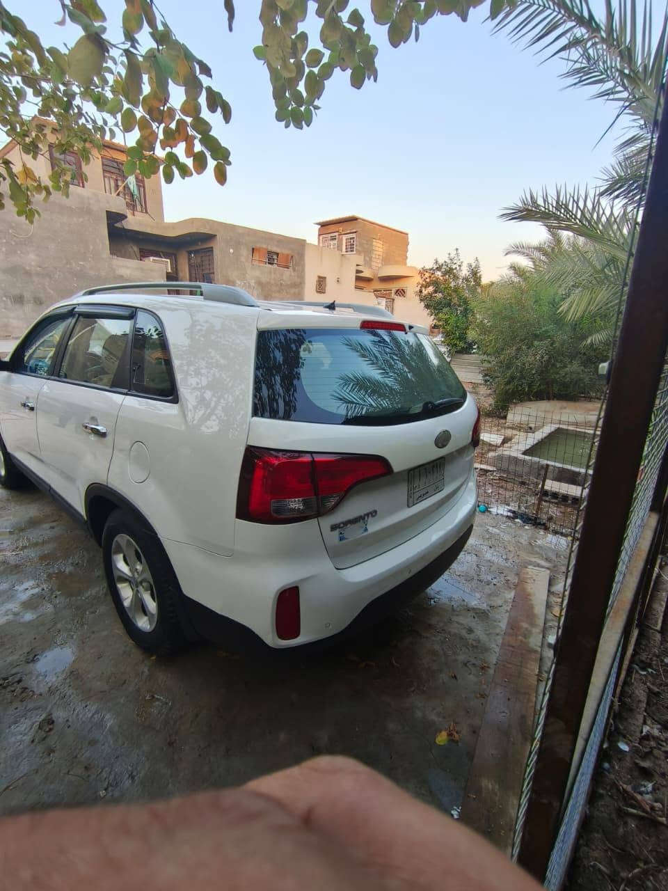 كيا سورنتو مديل 14 بسمي 7 راكب 3 قطع تبريد كشنات جلد نظام ايكو لد امامي مكفوله من الصبغ ماعدى طرف البنيد مثل مامبين بالصور ماشيه 180 كم خليجي ***********/***********

