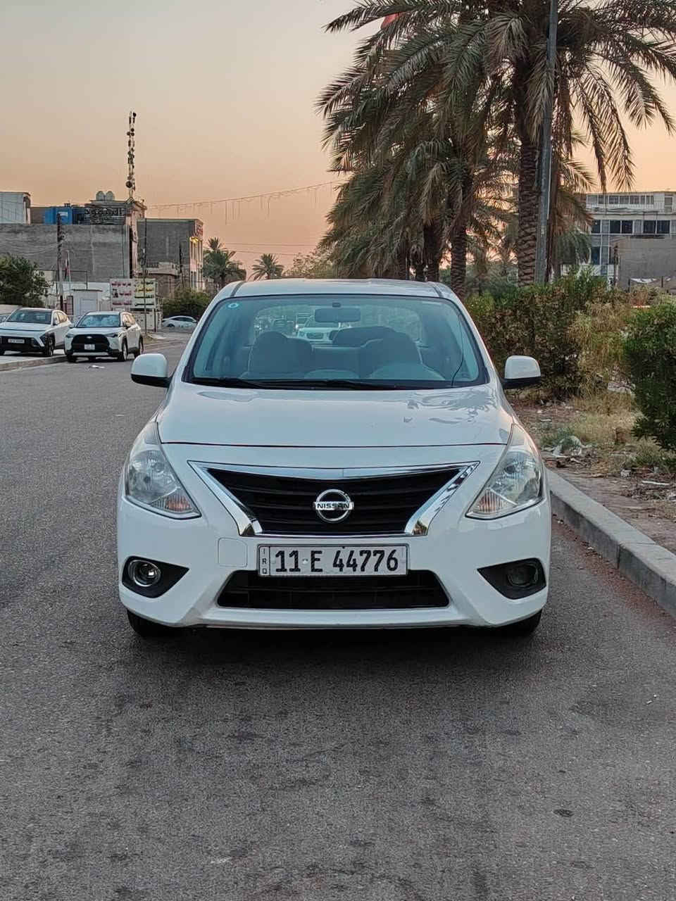 السلام عليكم ورحمة الله وبركاته
للبيع نيسان سني ٢٠١٩ هندي
رقم بغداد سنوية ل٢٠٣١ باسمي من الشركة ع ايدي 
ماشية ٤٢ الف حقيقي وين ميعجبك افحص 
السيارة كفالة عامة عدا شبر  Bdr  بالباب الخلفي عكس السائق فقط 
عارضها ب١٠٤ وبيها مجال بسيط جدا
مكاني السيدية 
الشراي يتصل ويدلل
***********
