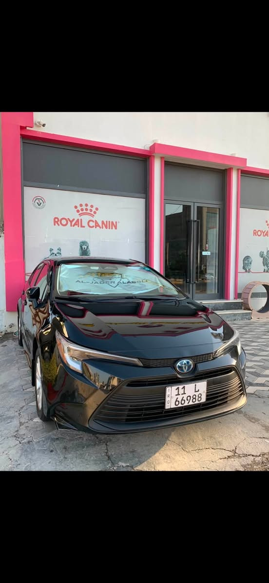 السلام عليكم.
COROLLA. HYBRID. LE. AWD. 2024
ياباني وارد امريكي دخول جديد  استيراد شخصي حادث دعاميه اماميه فقط ومبدله دعاميه اصليه نفس اللون. بدون دواخل وبدون ايرباك. 
محرك 1800 هايبرد. 
السياره بأسمي وشرط التحويل. 
رقم مميز بغداد. 
ماشيه 12 الف مايل ممشى قليل جدا. 
تحديد مسار. 
سياقه ذاتيه. 
فول تحكمات. 
بصمه ابواب. 
دخول ذكي. 
بصمه تشغيل. 
سايد بريك بصمه. 
اوتو هولد بصمه. 
رادار امامي خلفي. 
شاشه كار بلي.  
ويل كب+تخم تاير جديد يوكهاما ياباني. 
السياره جديده بمعنه الكلمه. 
العنوان بغداد. 
السعر خاص او الاتصال. 
***********

