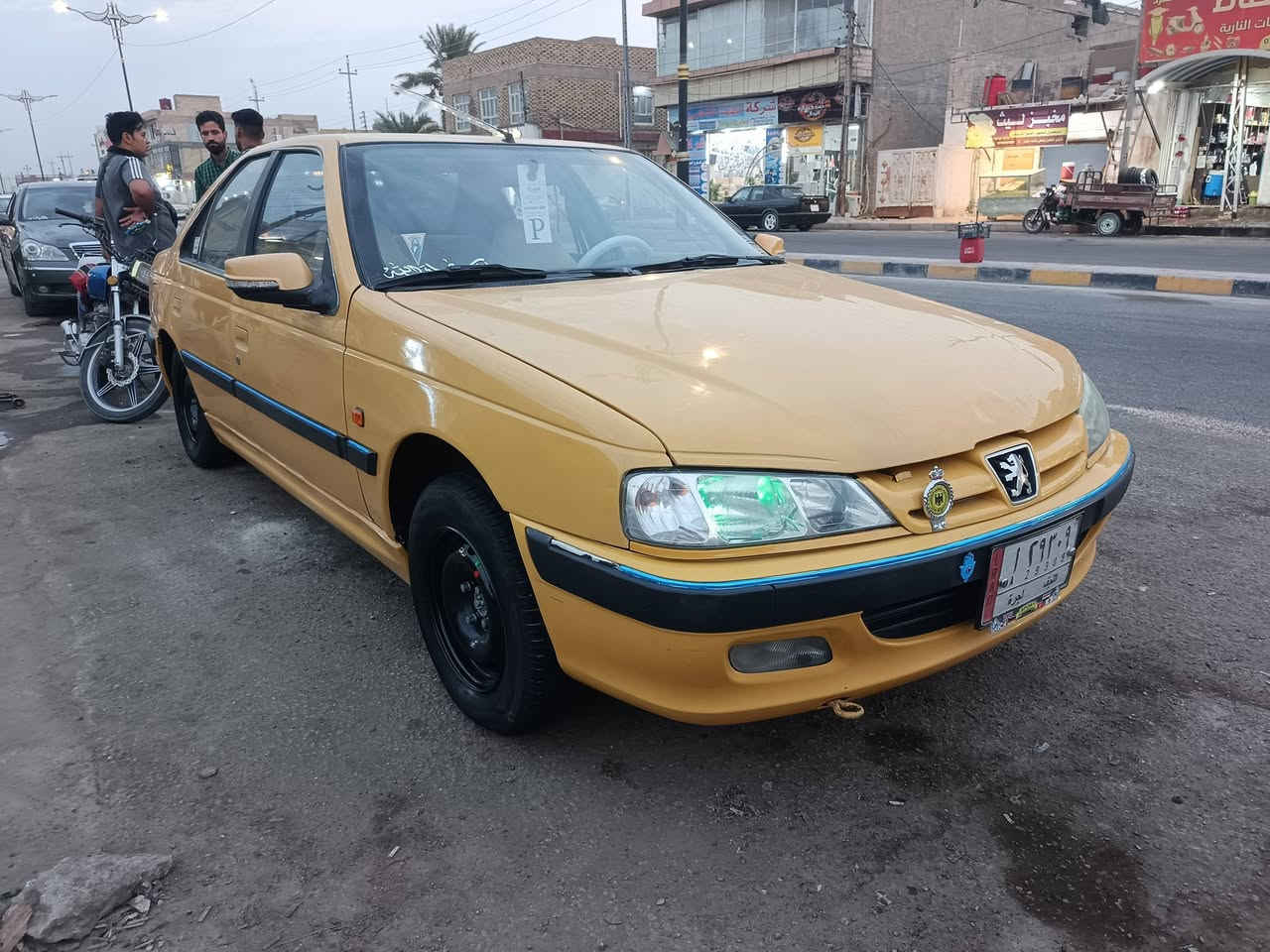 سلام عليكم بيجو بارص موديل ٢٠١٥السياره كارتوان مكينه كير حداديه كله جاهز تبريد ⛄❄سنويه جديده هياء مصفر غرامات مصفر كبال تحويل تخم تاير جديد ستوني شاده السعر ٣٥وبيهه مجال حك الجيهه ***********
