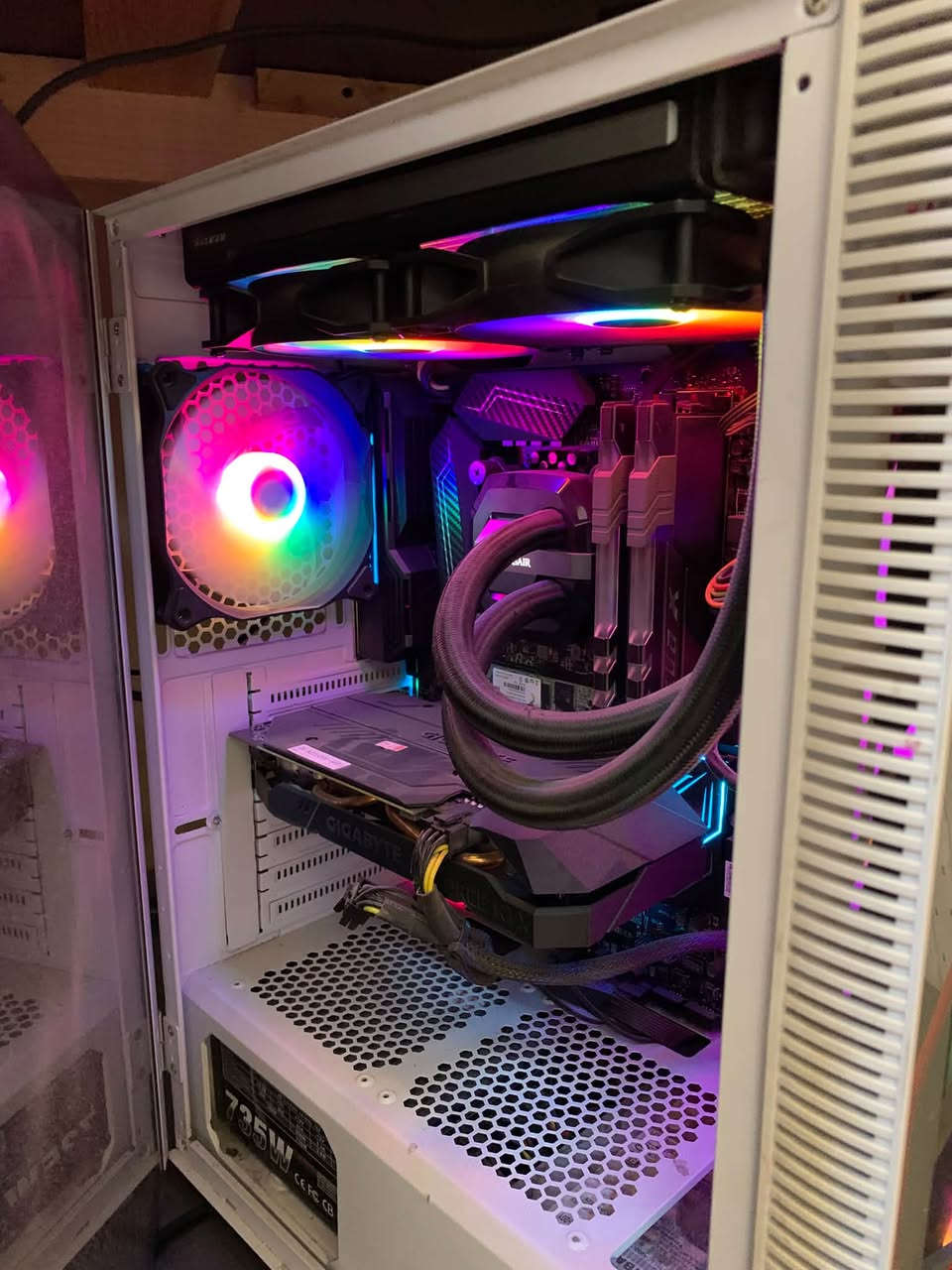 كيس كامل • i7-7700K • RTX 2060