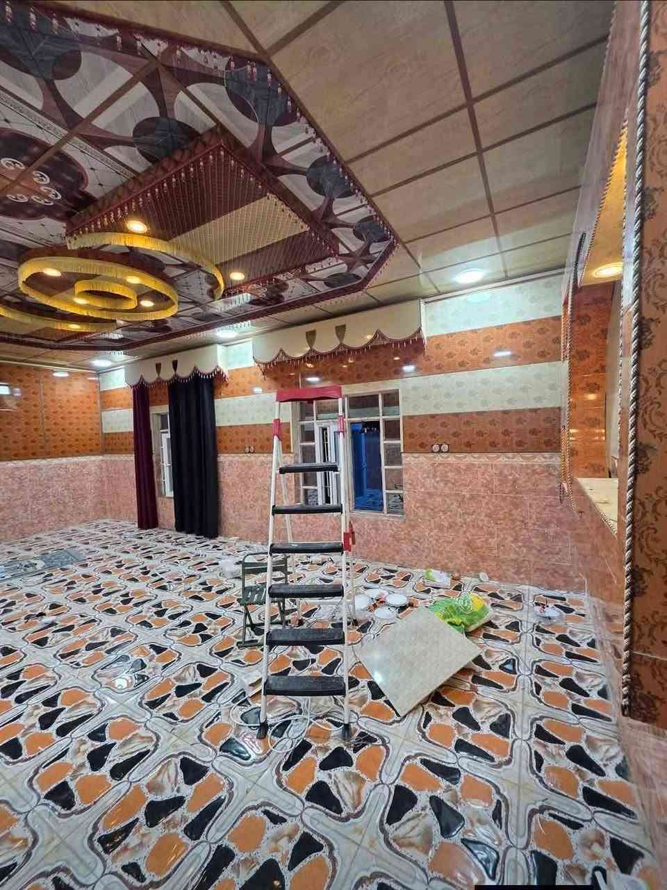 السلام عليكم بيت للبيع المكان اصبيح استفسار اكثر مراسلتي خاص والاتصال ع رقم ***********

نص مكتوب في الصور:
- البيت
- مخزن صحيات مساحت الحوش
- المساحه الي ورا البيت
- الربعه