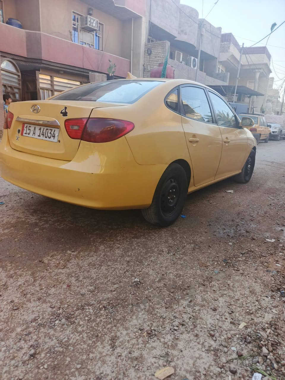 السلام عليكم انترا 2010 
وأرد امريكي حادث جاملغ خلفي 
بدون دواخل سياره ليبل واحد 
ماعده جاملغ الامامي نطخ وبدلته وموجود جاملغ 
كير مكينه حداديه خير من الله
تخم تاير رقم انبار انكليزي 
سنويه ال٢٩ 
مكان السياره بلديات تقاطع الكهرباء 
السعر 75$ وبيها مجال  
الاتصال ع رقم الهاتف 
*********** بغداد, العراق

