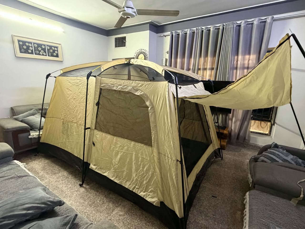 خيمه شكلهه معروف بس ماركه نفس المصنع مال Mountain حته الوصل شراء من متجر مالتهم   قياسهه 330 في 210 السعر 165 الف وبيهه مجال مكاني بغداد للحجز ***********
