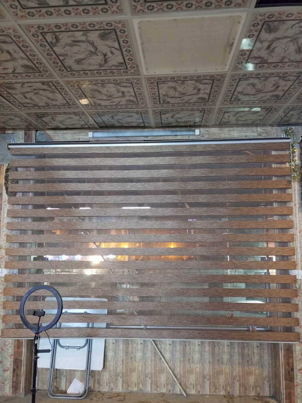السلام عليكم غراض مال كوفي للبيع 
ميوزه و كراسي و عارضه و مبرده و بنكات و بردات
بغداد حي القاهره ***********
