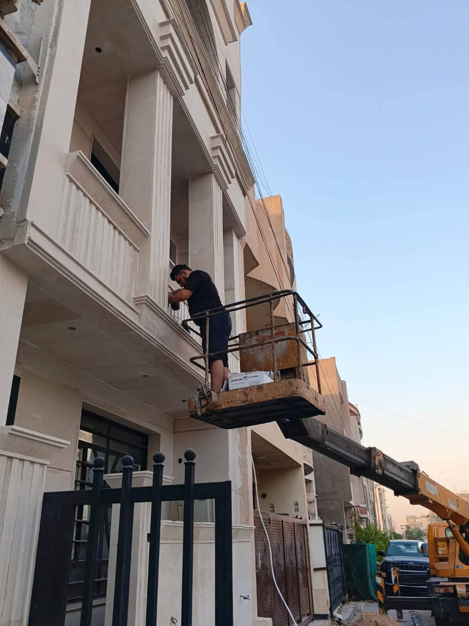الحمدالله على اتمام العمل
مستعدون لعمل جميع التاسيسات الكهربائيه 
سيمنس بوري بوردات ATS والبروفايل 
تاسيس احترافي 
حلول كهربائيه موثقه 
خدمه سريعه وضمان 
متواجدين بغداد كرخ رصافه 
للااتصال او وتساب 
***********
