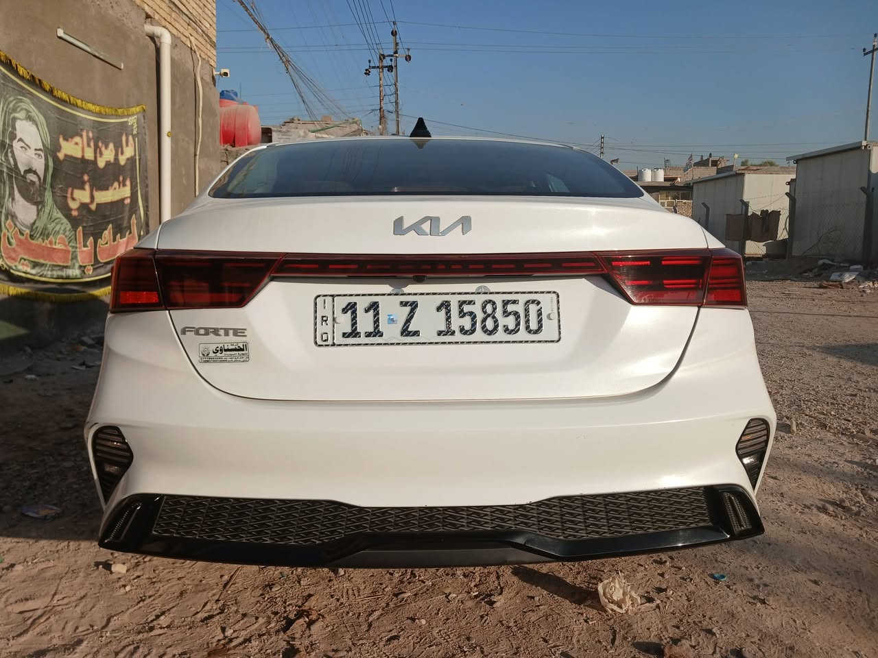 السلام عليكم كيا فورتي موديل 2024 وارد كندي   مكينه ٢٠٠٠ دوش السياره دخول جديد على ايدي مرقمه بسمي حدثهه خفيف بل الايت وبارد بل الجاملغ فقط وبيهه بل التكمه والجاملغ الخلفي كلير فقط لا معجون ولا ضربه جايه من امريكا هيج صور الحادث بل المشور السياره فول عده البصمه والجلد لايت ذكي بك لا يت جيتي لاين قطعتين تبريد حساسات تحديد مسار رادار جانبي فتحه سقف السعر 152 وبيه مجال مكاني بغداد حي اور *********** مامتواجد ع الفيس اتصل
