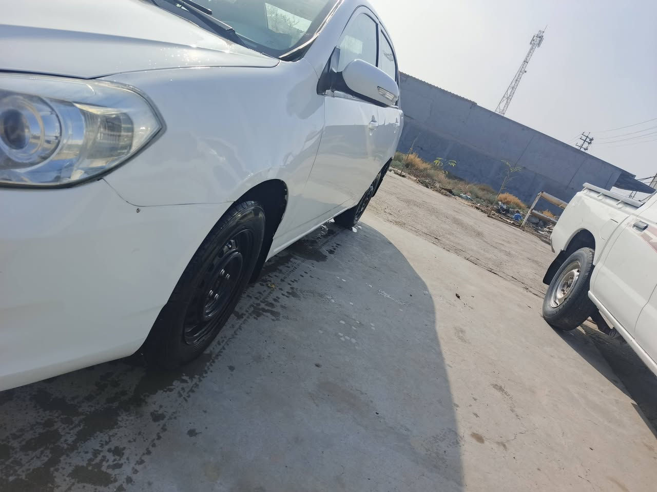 السلام عليكم BYD G3 2013  نقص بس كمبريسر تبريد ما ناقصه شي كير مكينه جديدا  حداديه تخم تاير بيها ضربه صفحه بدون دواخل  
مكاني أبو غرق بابل 
تواصل  ***********  سعر ٣٨ بيها غرامه 300  ينزلن من سعرها
