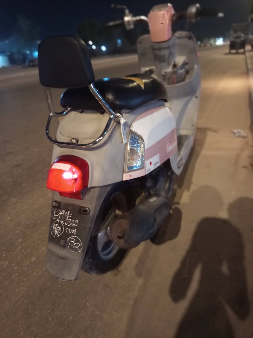 سلام عليكم شباب دراجه بوليس لل بيع كلشي ما عايزه وشلعه ومعدل لمكان نجف حي ميسان لسعر خاص ***********
